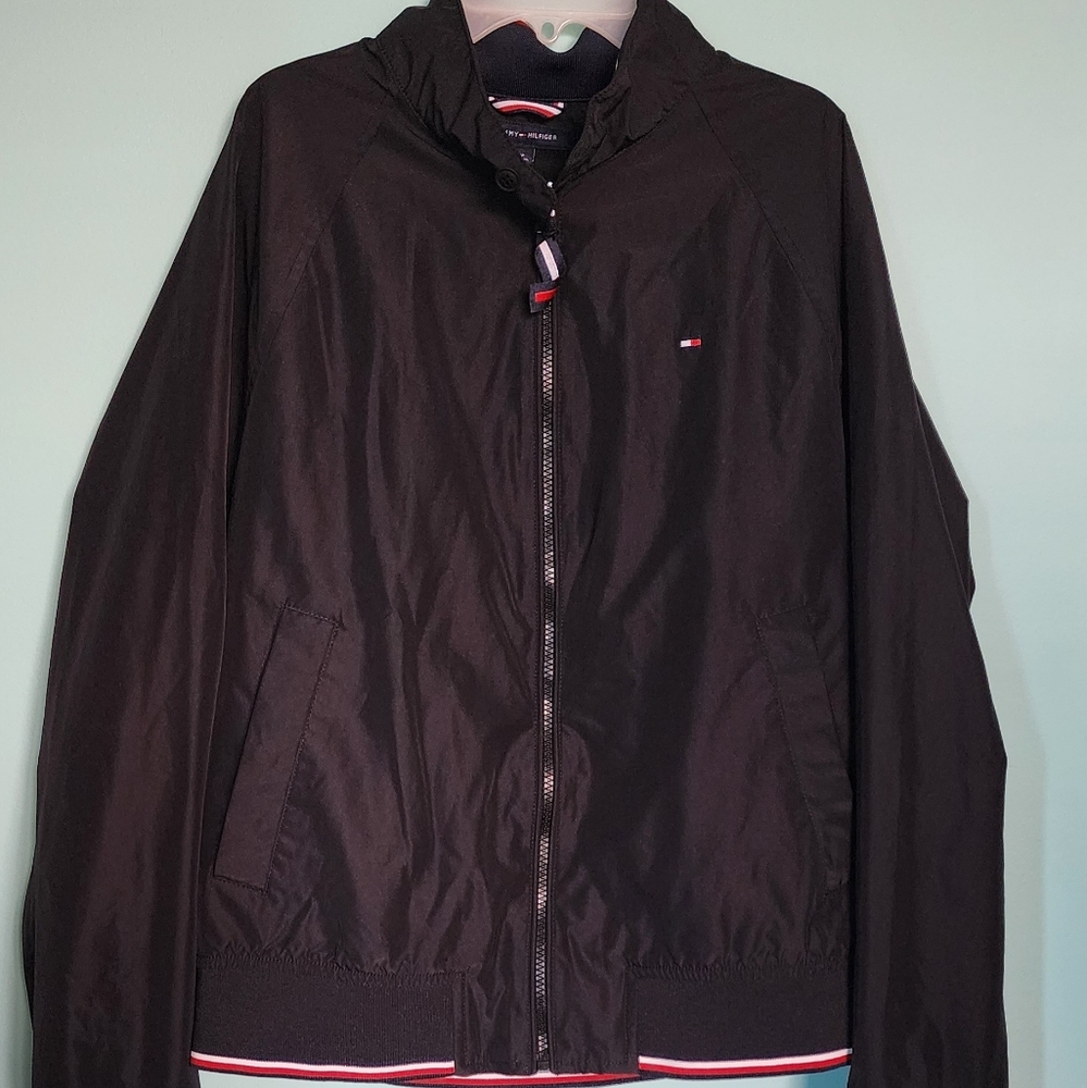 TOMMY HILFIGER Men's Water-Resistant Jacket-Lined-Black-Men's Size SM